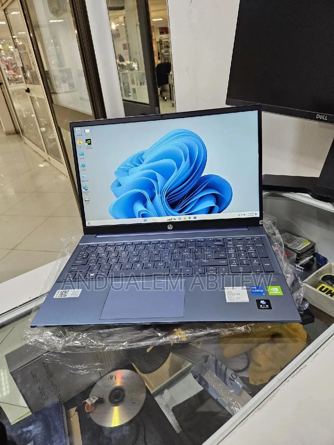 New Laptop HP Pavilion 15 16GB Intel Core I5 SSD 512GB