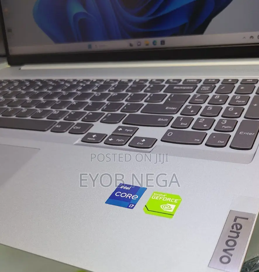 New Laptop Lenovo IdeaPad 1 16GB Intel Core I7 SSD 512GB