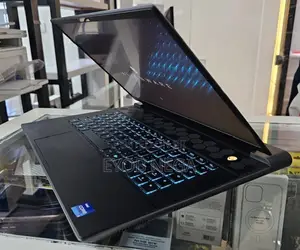 New Laptop Alienware M17x R2 16GB Intel Core I7 SSD 1T