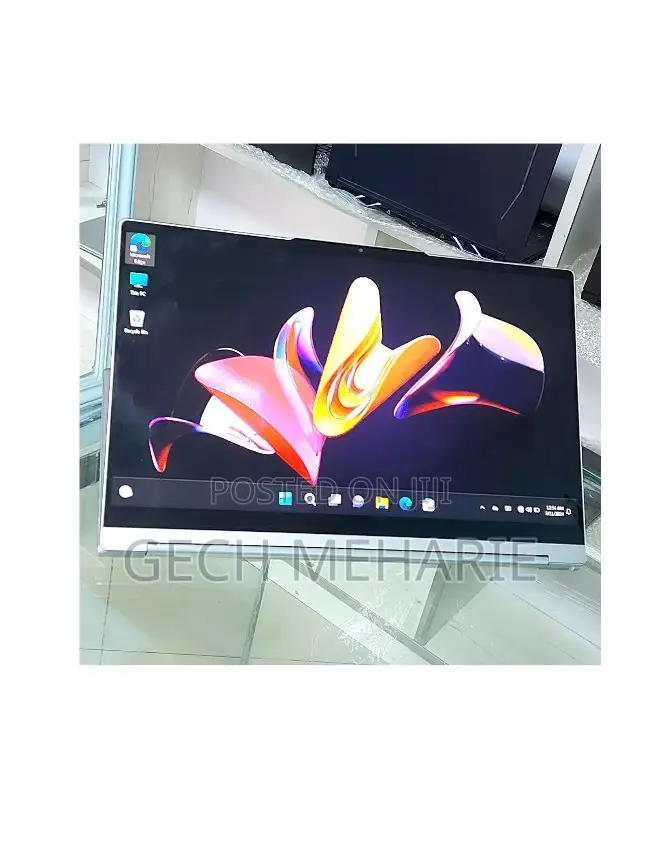 New Laptop Lenovo Yoga 910 16GB Intel Core I7 SSD 512GB