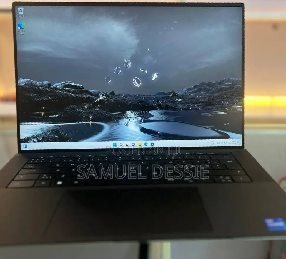 New Laptop Dell XPS 15 16GB Intel Core I7 SSD 512GB