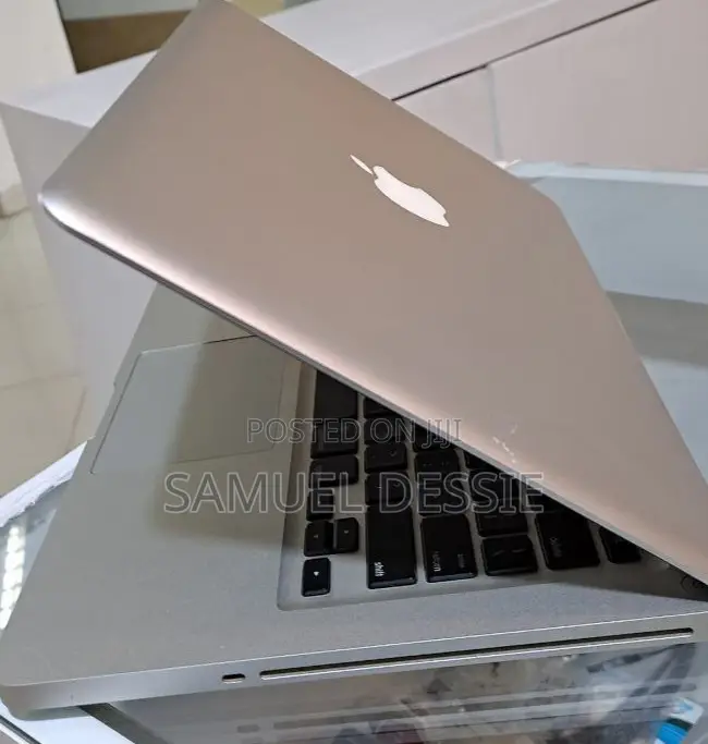 Laptop Apple MacBook Pro 2012 8GB HDD 320GB