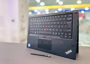 Photo - New Laptop Lenovo ThinkPad Yoga 370 8GB Intel Core i5 SSD 512GB