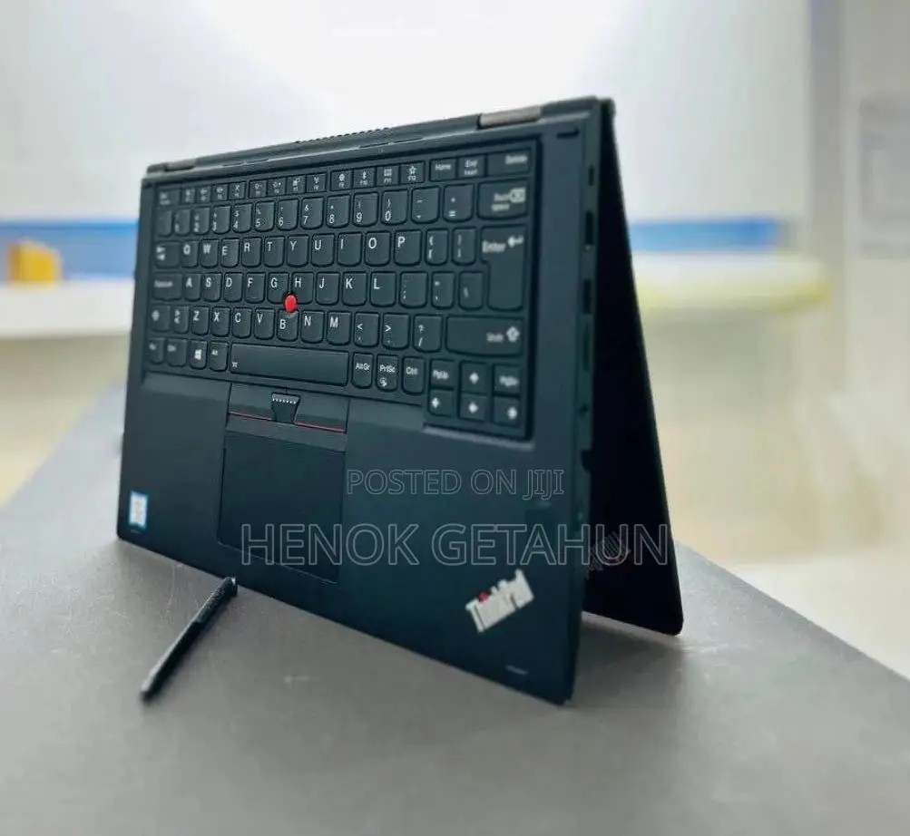 New Laptop Lenovo ThinkPad Yoga 370 8GB Intel Core i5 SSD 512GB