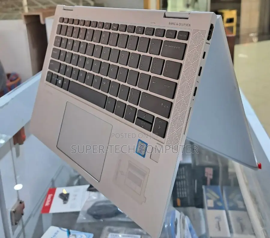 New Laptop HP EliteBook X GB Intel Core I7 SSD 512GB