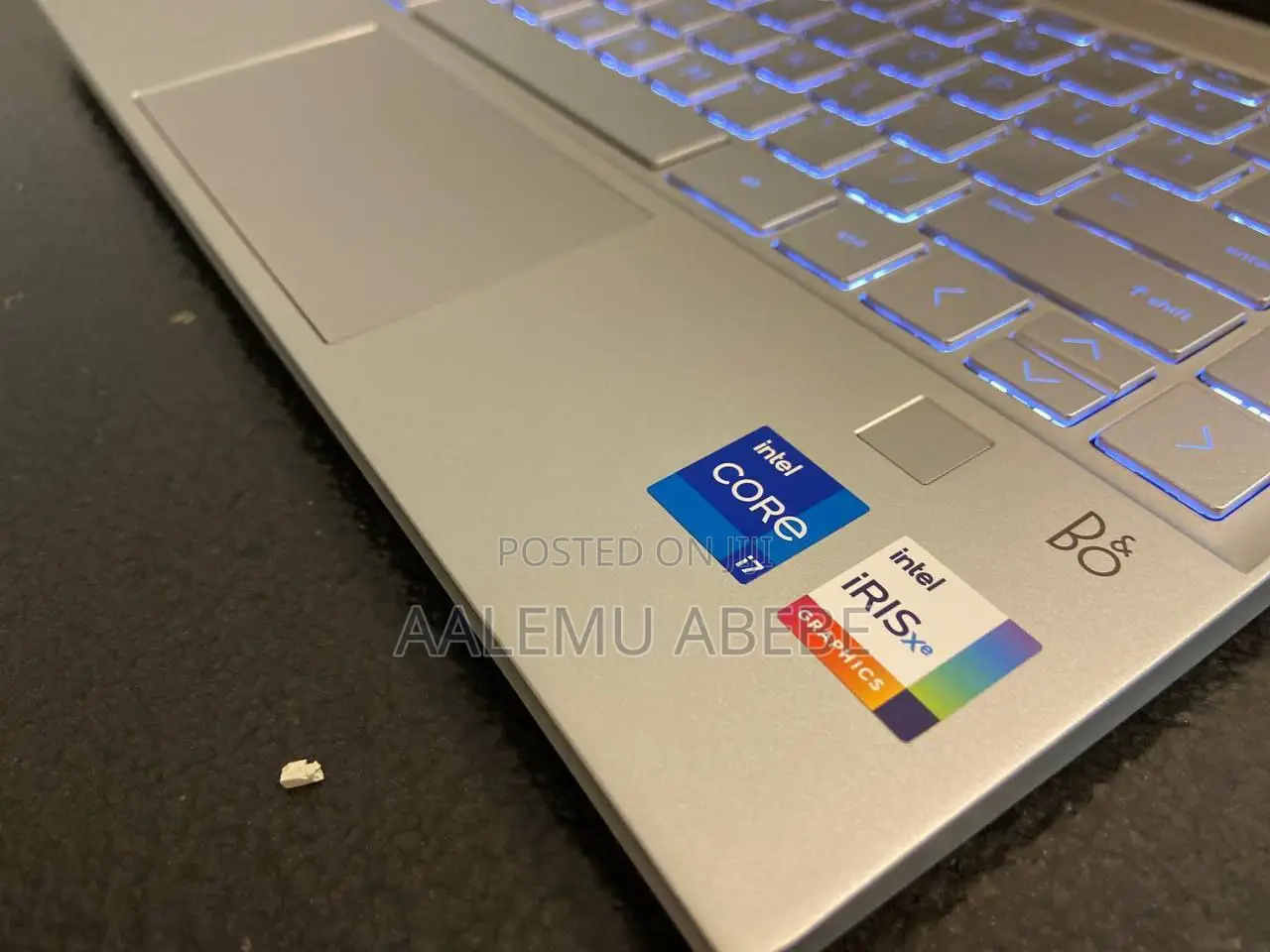 New Laptop HP Envy X360 8GB Intel Core I7 SSD 1T