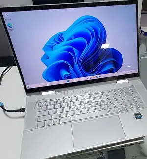 New Laptop HP Envy X360 8GB Intel Core I7 SSD 1T