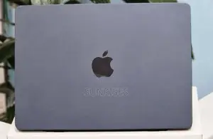 New Laptop Apple MacBook Air 2022 M2 8GB Apple M2 SSD 256GB