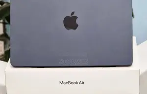 New Laptop Apple MacBook Air 2022 M2 8GB Apple M2 SSD 256GB