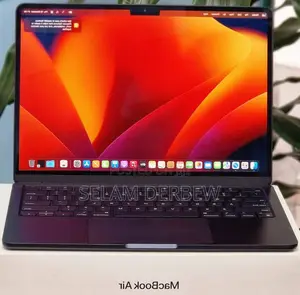 New Laptop Apple MacBook Air 2022 M2 8GB Apple M2 SSD 256GB