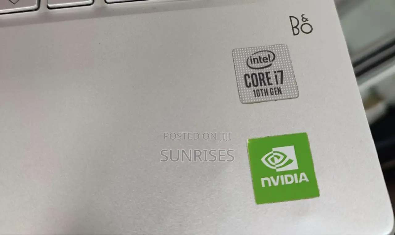 New Laptop HP Pavilion 15 8GB Intel Core I7 SSD 1T