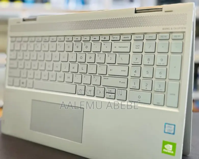 New Laptop HP Envy X360 16GB Intel Core I5 SSD 512GB