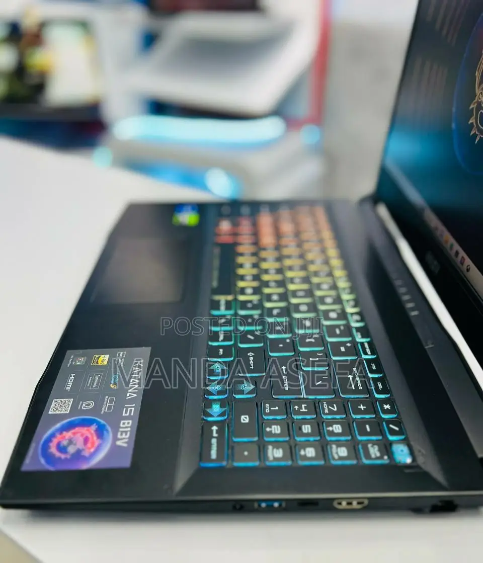 New Laptop MSI Katana 15 16GB Intel Core I7 SSD 512GB