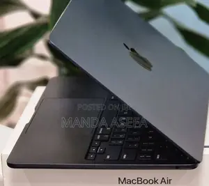 New Laptop Apple MacBook Air 2023 M2 8GB Apple M2 SSD 256GB