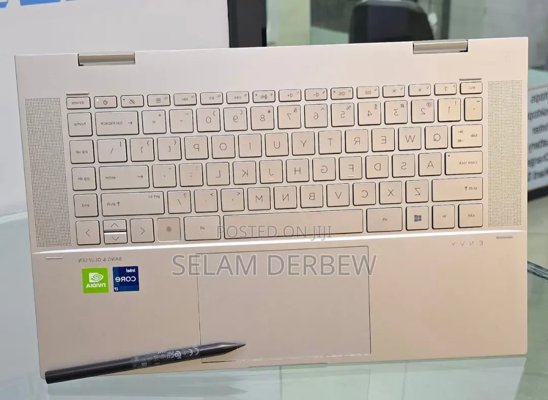 New Laptop HP Pavilion X360 16GB Intel Core I7 SSD 512GB