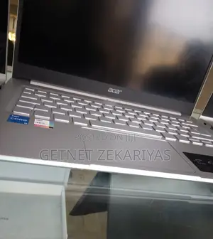 Photo - New Laptop Acer Swift 3 8GB Intel Core I5 SSD 512GB