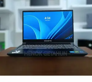 New Laptop Gigabyte AERO 15 16GB Intel Core I7 SSD 512GB