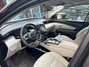 Hyundai Tucson 2023 Beige