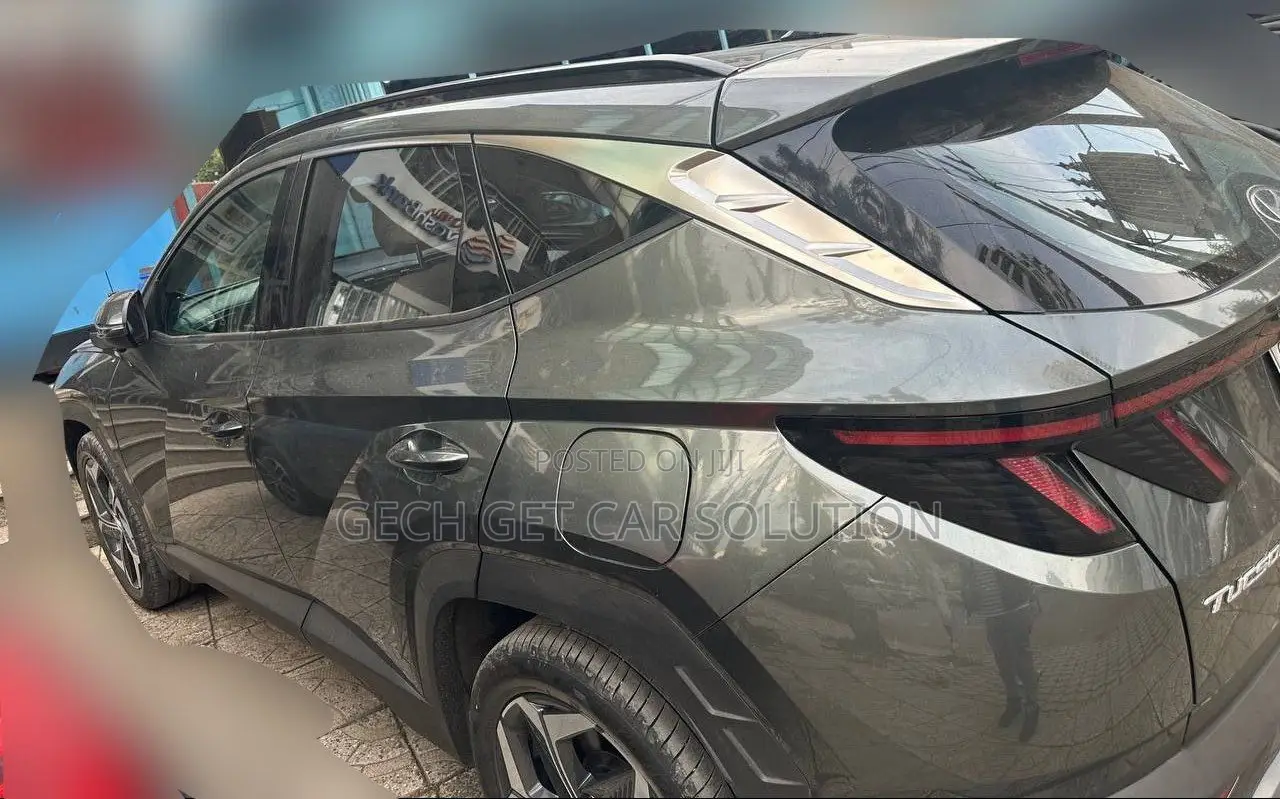 Hyundai Tucson 2023 Beige