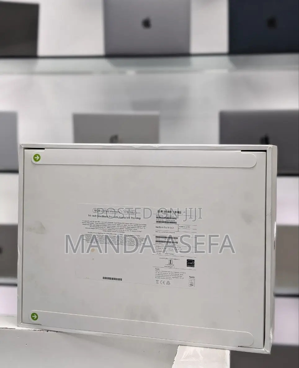 New Laptop Apple MacBook Pro 18GB Apple M3 SSD 1T