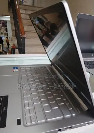 New Laptop Acer Swift 3 8GB Intel Core I5 SSD 512GB