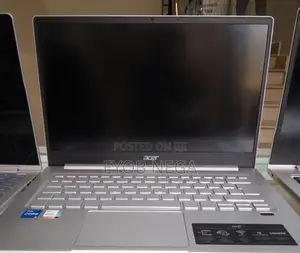 New Laptop Acer Swift 3 8GB Intel Core I5 SSD 512GB