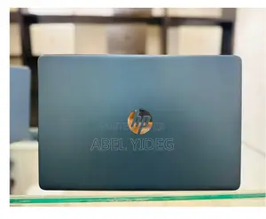 New Laptop HP Stream Notebook 8GB AMD Ryzen 5 SSD 256GB