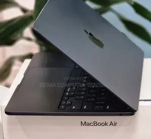 Photo - New Laptop Apple MacBook Air 2022 M2 8GB Apple M2 SSD 256GB