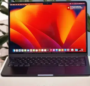 New Laptop Apple MacBook Air 2022 M2 8GB Apple M2 SSD 256GB