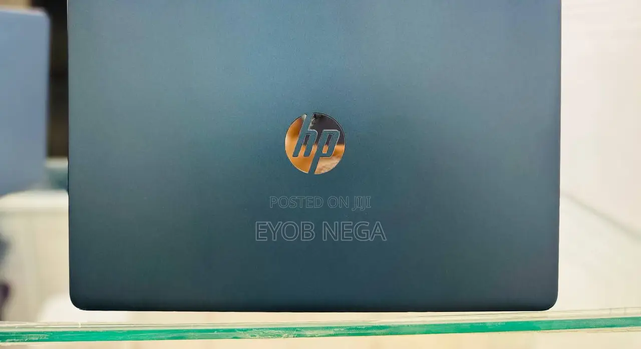 New Laptop HP Stream Notebook 8GB AMD Ryzen 5 SSD 256GB