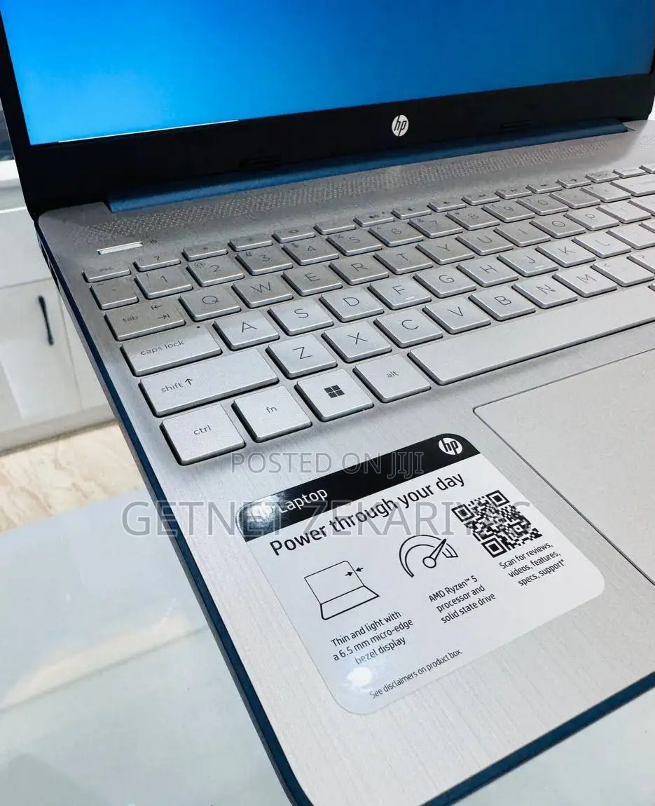 New Laptop HP Stream Notebook 8GB AMD Ryzen 5 SSD 256GB