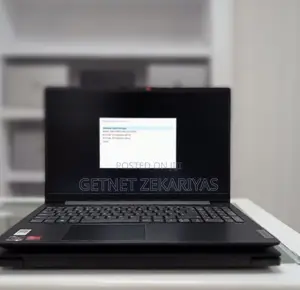 New Laptop Lenovo V15 8GB AMD Ryzen 3 SSD 256GB
