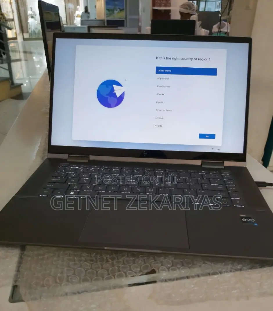 New Laptop HP Envy X360 16GB Intel Core I7 SSD 1T
