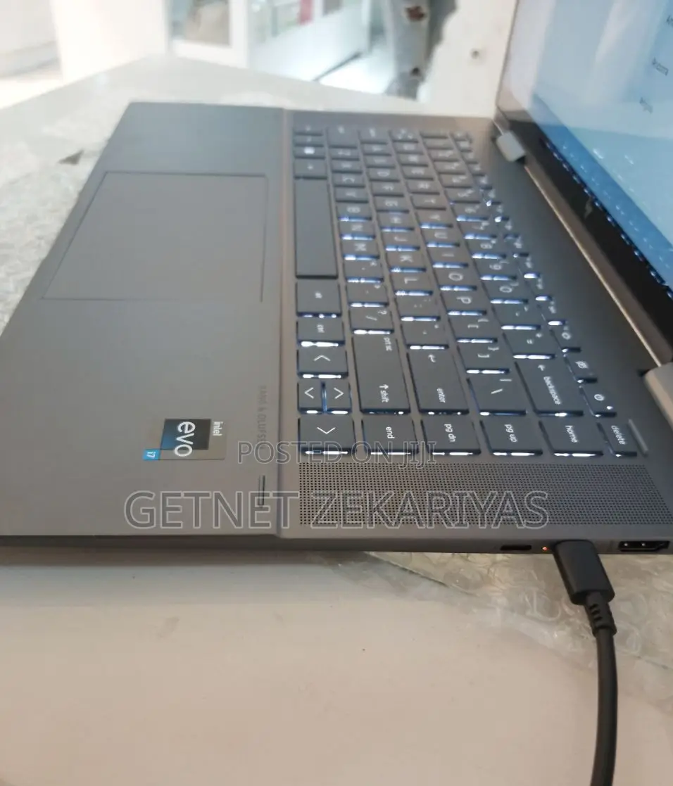 New Laptop HP Envy X360 16GB Intel Core I7 SSD 1T