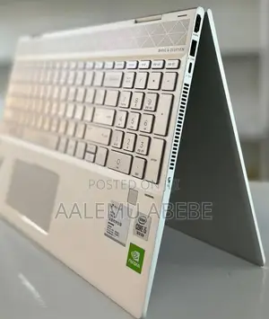 New Laptop HP Envy X360 8GB Intel Core I7 SSD 512GB