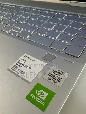 New Laptop HP Envy X360 8GB Intel Core I7 SSD 512GB