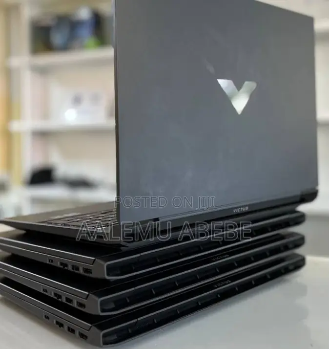 New Laptop HP Victus 16 16GB AMD Ryzen 5 SSD 512GB