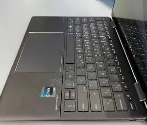 New Laptop HP Spectre 16GB Intel Core I7 SSD 1T