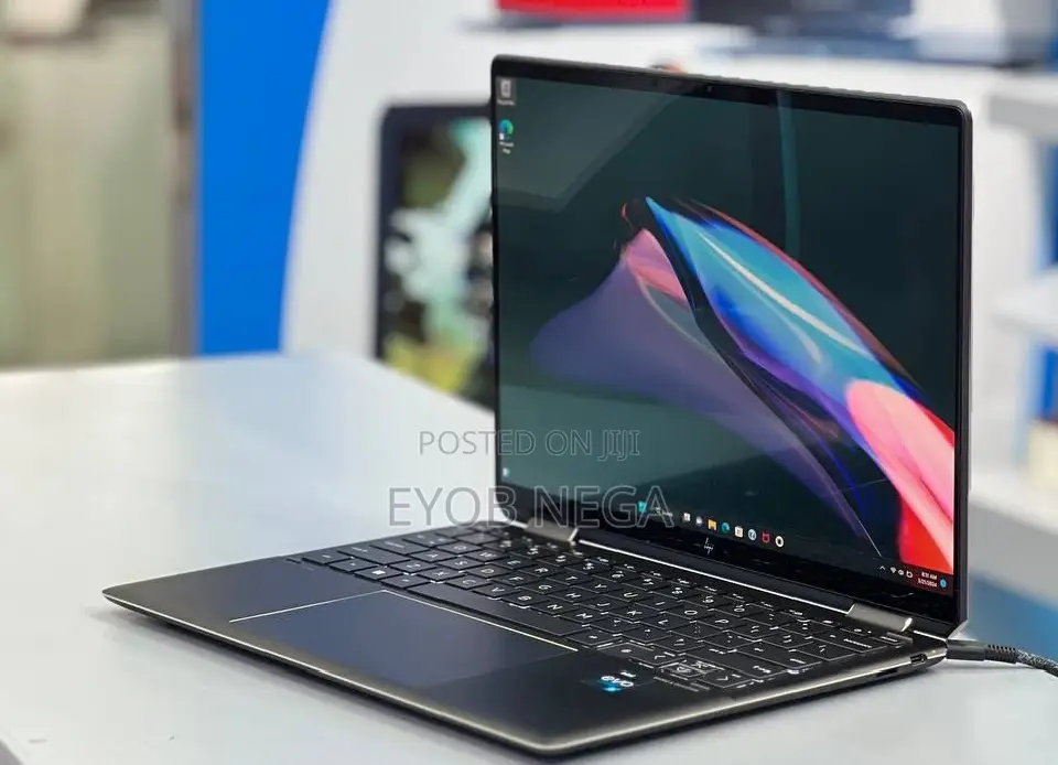 New Laptop HP Spectre 16GB Intel Core I7 SSD 1T
