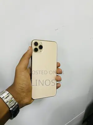 Apple iPhone 11 Pro Max 64 GB Gold
