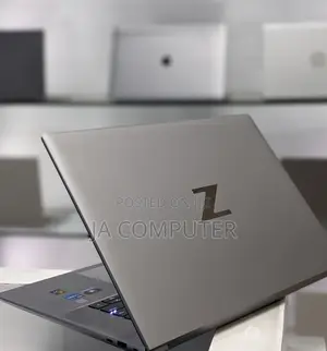 New Laptop HP ZBook Studio 16GB Intel Core I7 SSD 512GB