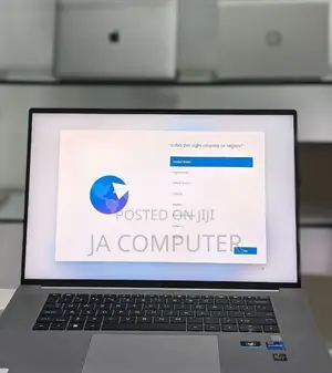 New Laptop HP ZBook Studio 16GB Intel Core I7 SSD 512GB