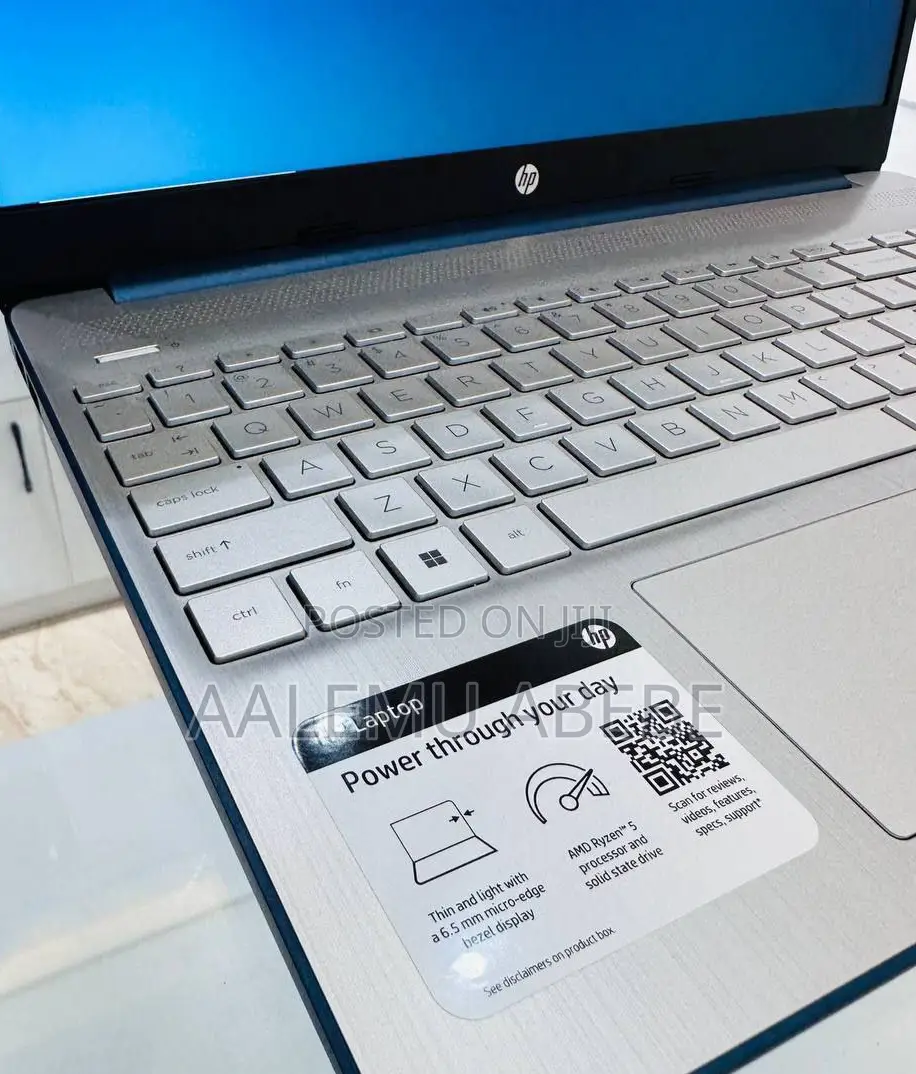 New Laptop HP Stream Notebook 8GB AMD Ryzen 5 SSD 512GB