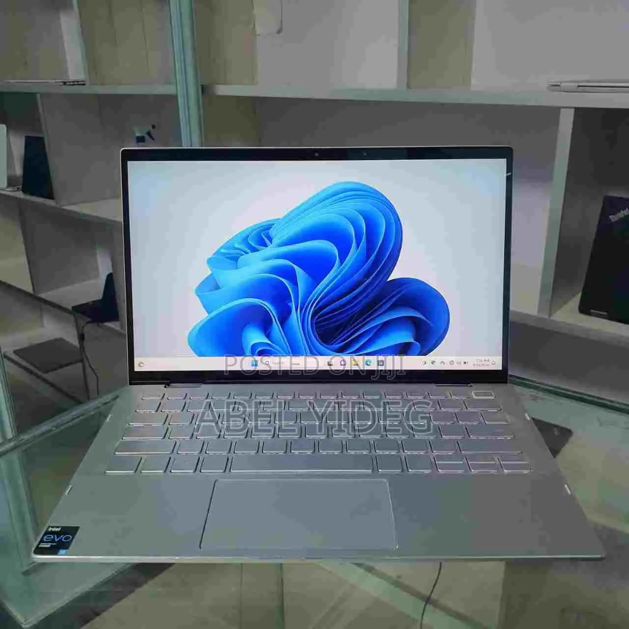 New Laptop Dell Inspiron 15 16GB Intel Core I7 SSD 512GB