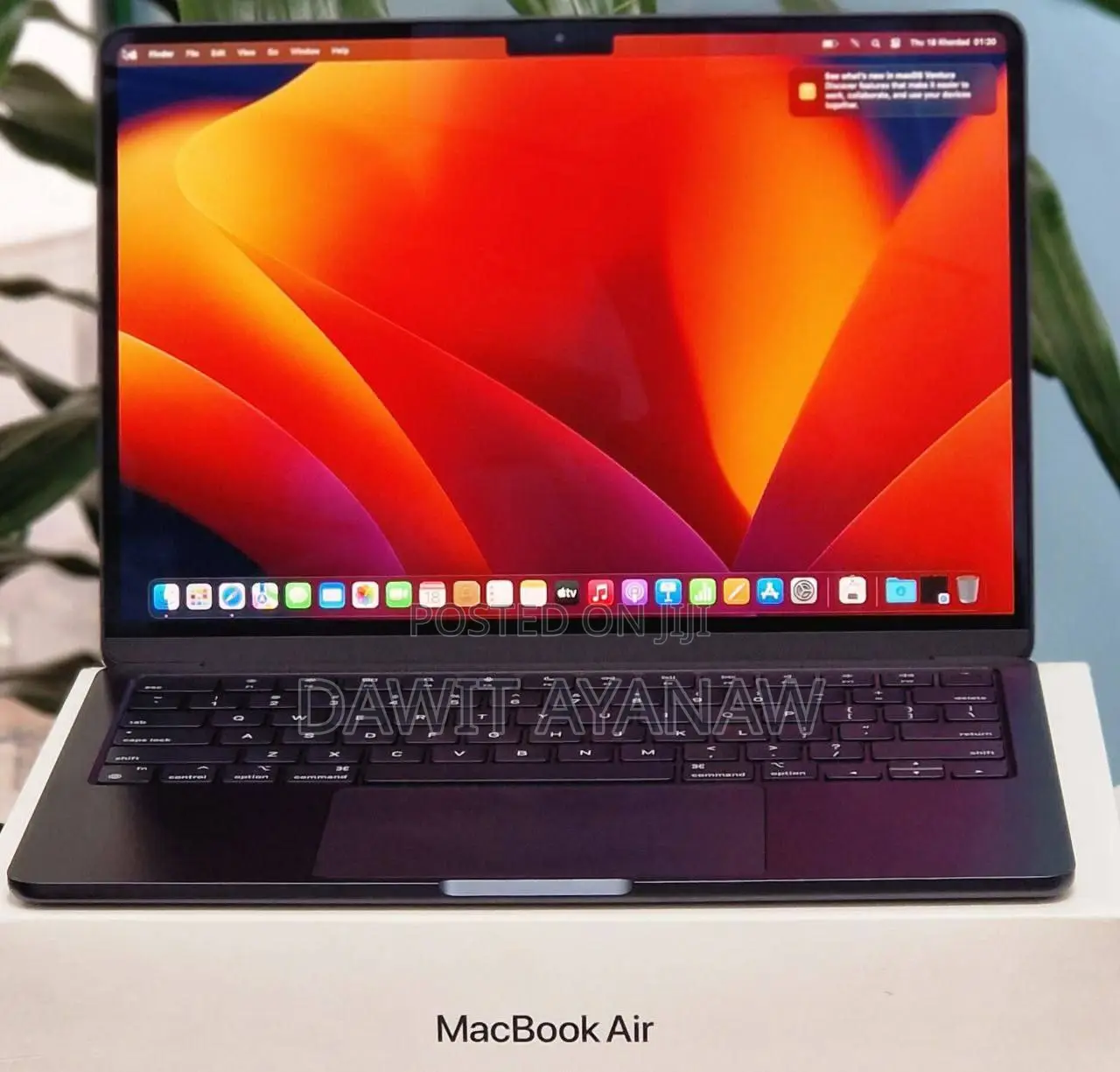 New Laptop Apple MacBook Air 2022 M2 8GB Apple M2 SSD 256GB