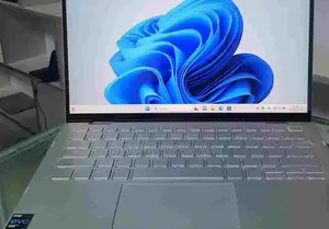 Photo - New Laptop Dell 16GB Intel Core I7 SSD 512GB