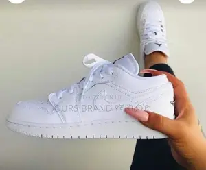 Photo - Air Jordan 1 Low Triple White Shoes High Quality Luxurious