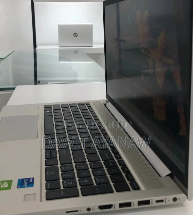 New Laptop HP 16GB Intel Core I5 SSD 1T