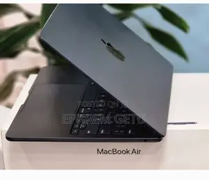 New Laptop Apple MacBook Air 2022 M2 8GB Apple M2 SSD 256GB