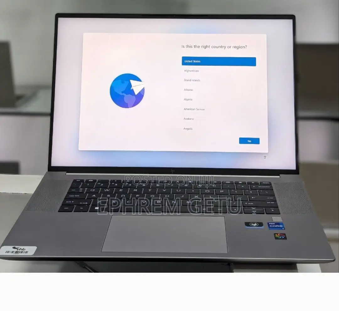 New Laptop HP ZBook Firefly 16inch G9 16GB Intel Core I7 SSD 512GB